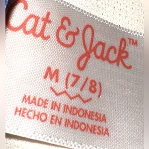 Dots white pocket on it!comfy and cute to wear on a sunny pool/beach day!!!🤍❤️